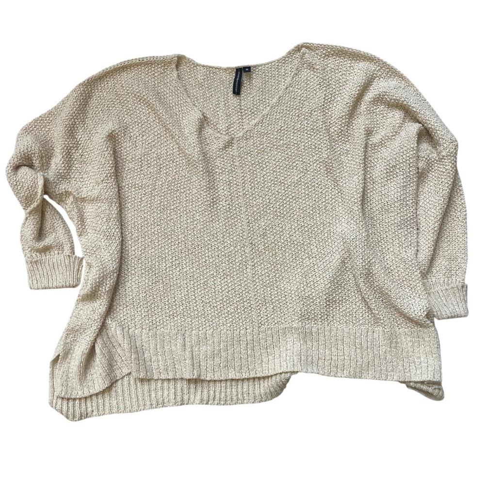 moon & madison Oversized Cream V-Neck Sweater Sz Medium